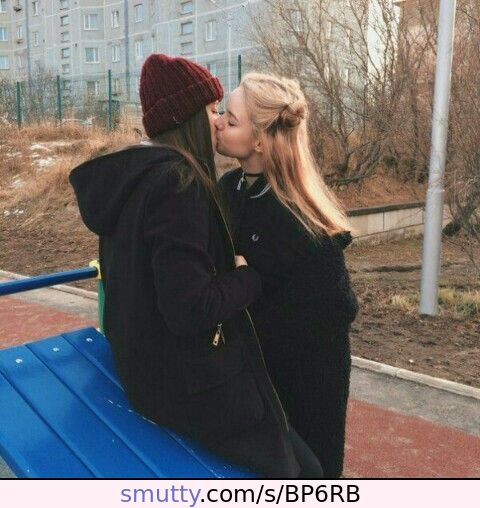 #girlskissing #russian #urban