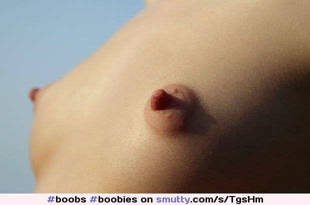#boobs #boobies #showingboobs #tits #titties #showingtits #perkytits #perkynipples #perkyboobs #perkybreasts #perkynipple #teentits #teenie