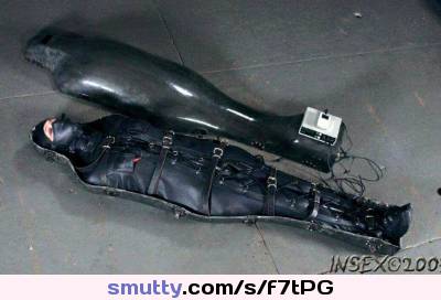#coffin #leather #bodysuit #bondage #electroplay #mask #heavybondage