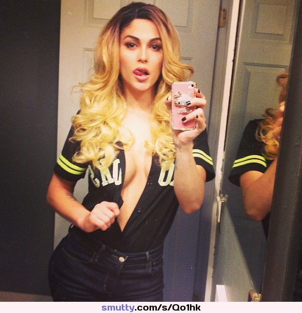 Shemale Domino Presley instagram selfie