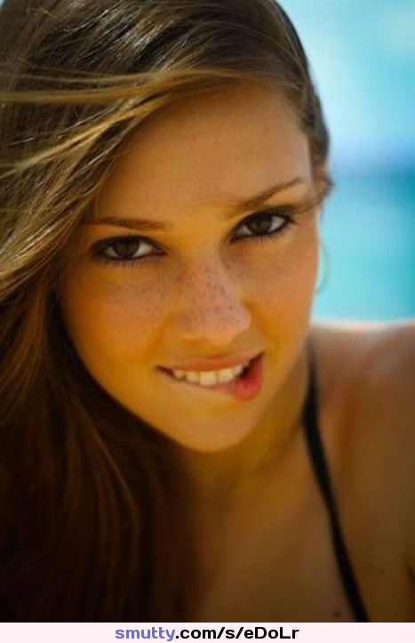 #girl #babe #beauty #Beautiful #lipbite #lipbiting #sexy #hot #cute #sweet #pretty #gorgeous #NaturalBeauty #freckles #brunette #wow