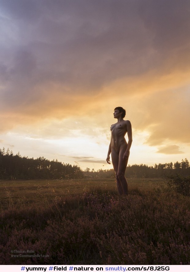 #field#nature#outdoor#outdoornudity#photography#nipples#boobs#breasts#tits#sexy#beauty#attractive#gorgeous#seductive#sultry#amazing