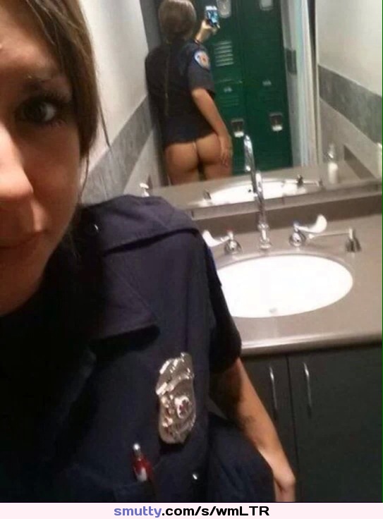 #selfie #lockerroom #cop #policewoman #uniform #ass #asstastic #mirrorshot #mirrorpic